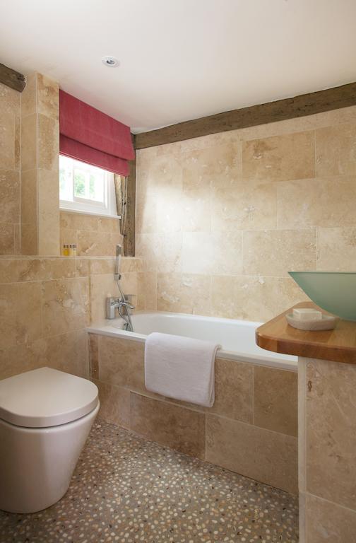 The Queen'S Inn Hawkhurst Room photo
