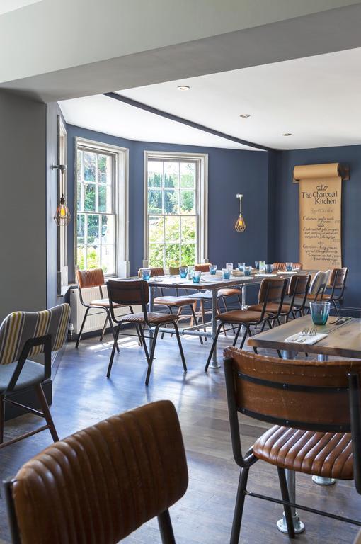 The Queen'S Inn Hawkhurst Exterior photo